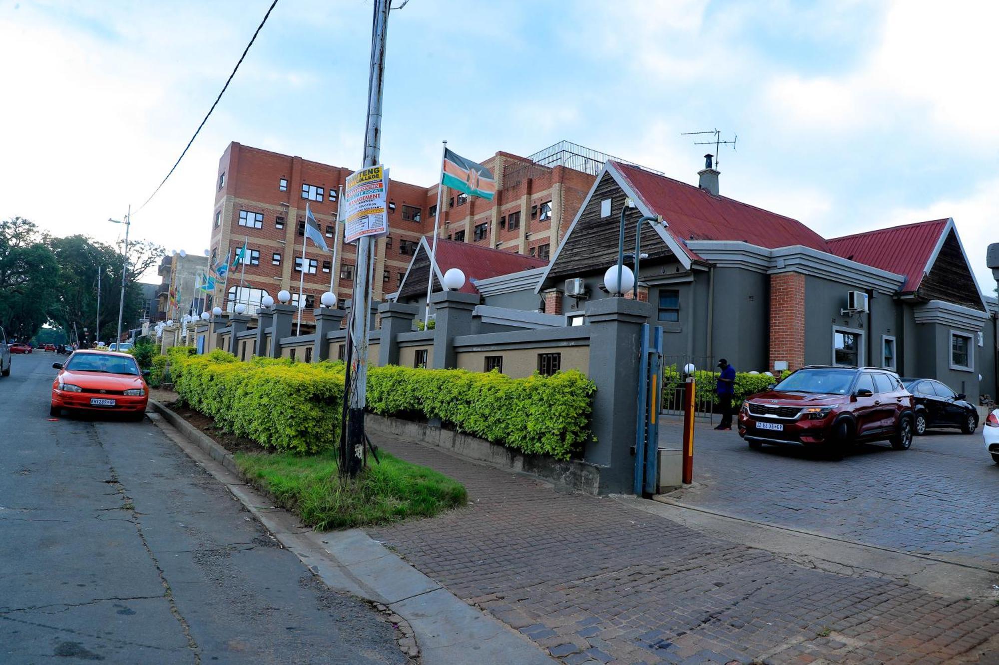 Yeoville Hotel Johannesburg Exterior photo